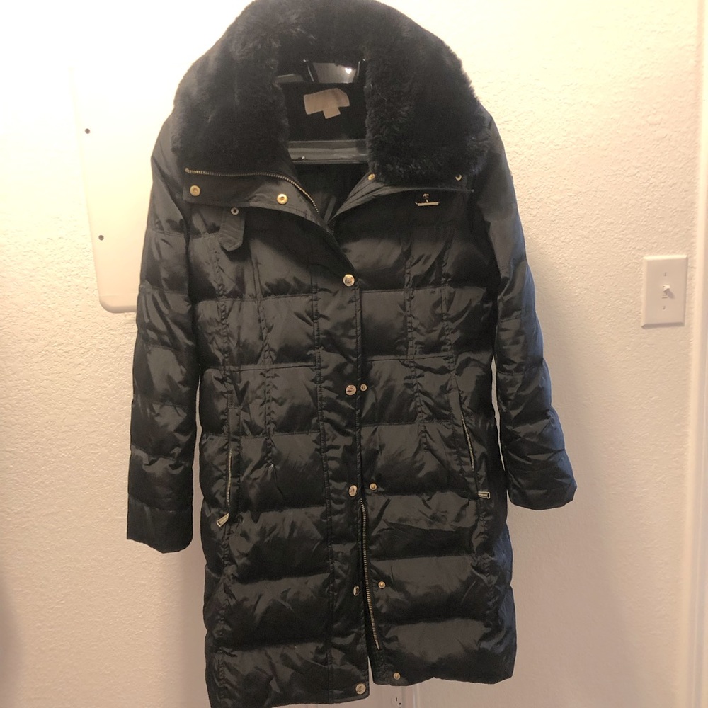 Black Michael Kors Puffer Coat with Faux Fur Collar